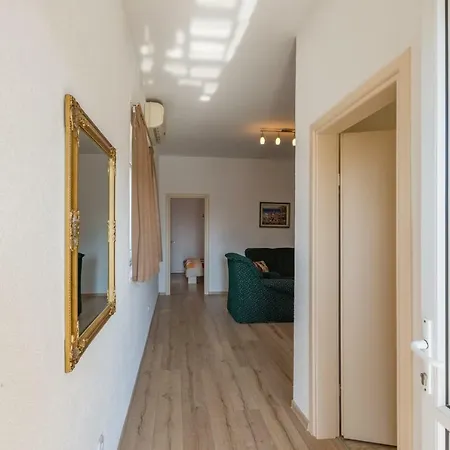 Apartment Lavanda 2 Porec