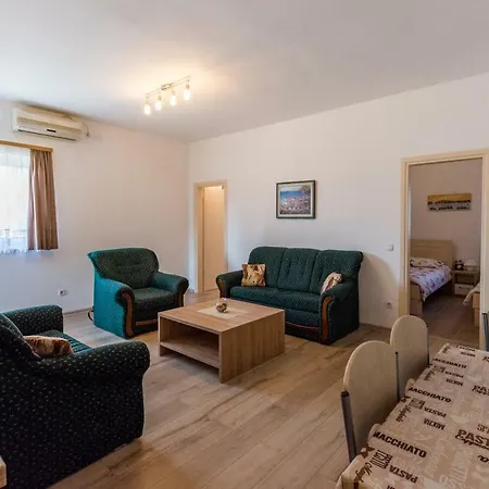 Apartment Lavanda 2