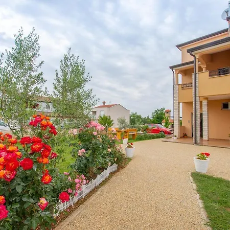 Apartment Lavanda 2 *