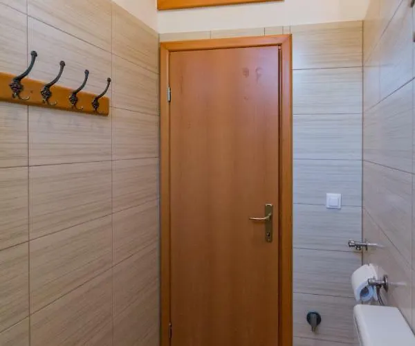 Lavanda 2 * Πόρετς