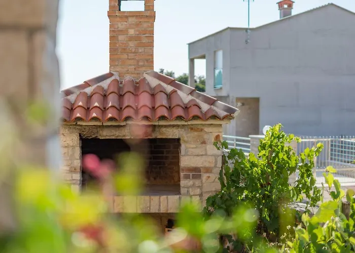 Lavanda 2 * Πόρετς